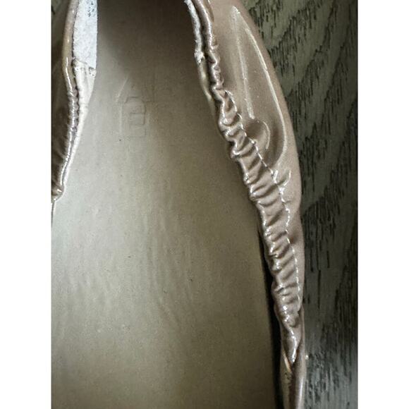Abeo Tan Patent Leather Ballet Flat Size 6.5 - Picture 2 of 5
